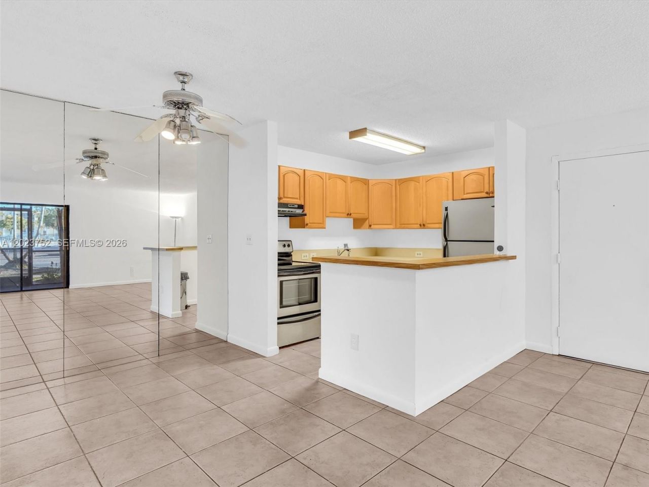831 NE 199th St, Unit 101-34, Miami, FL 33179 Photo