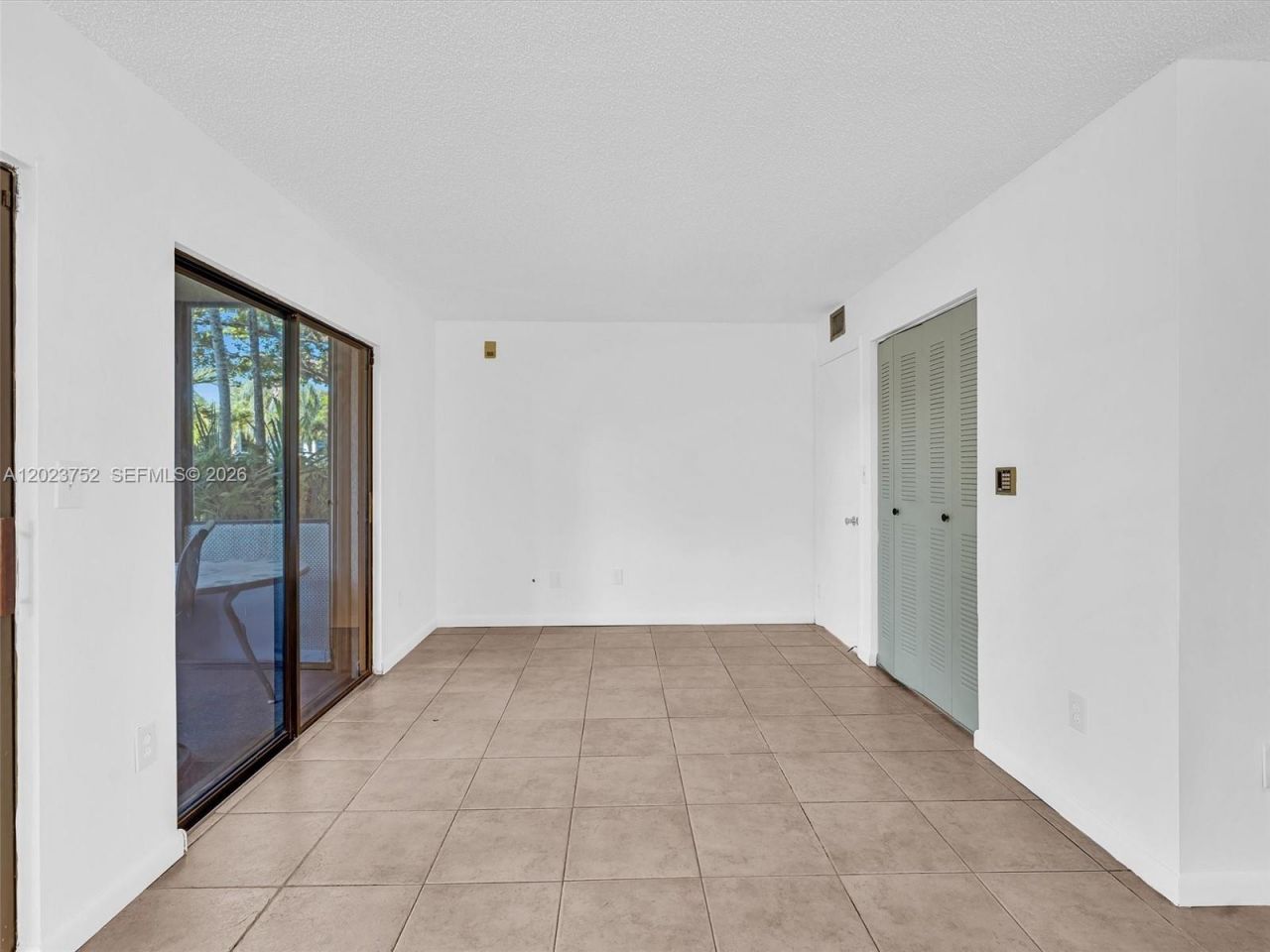 831 NE 199th St, Unit 101-34, Miami, FL 33179 Photo