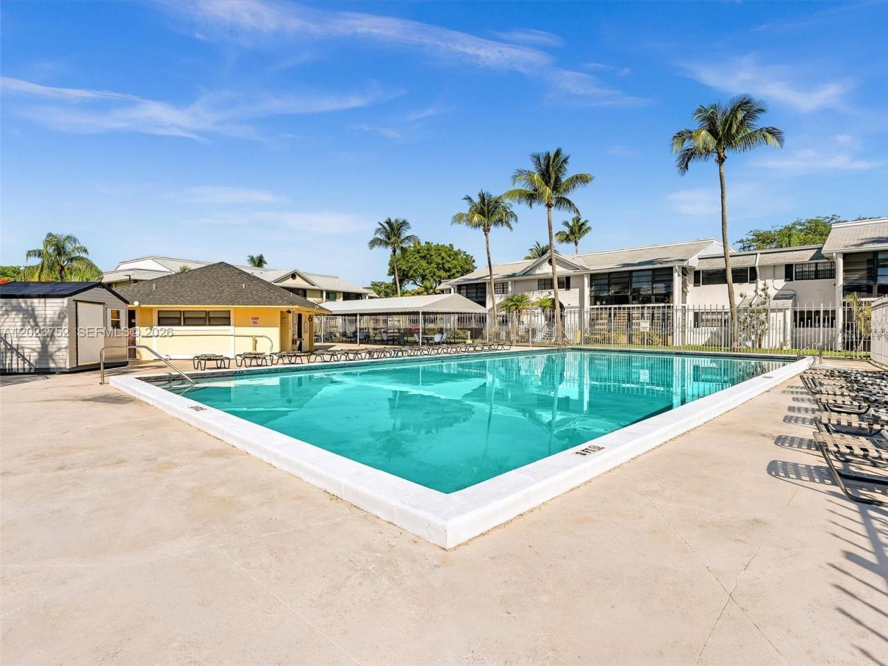 831 NE 199th St, Unit 101-34, Miami, FL 33179 Photo