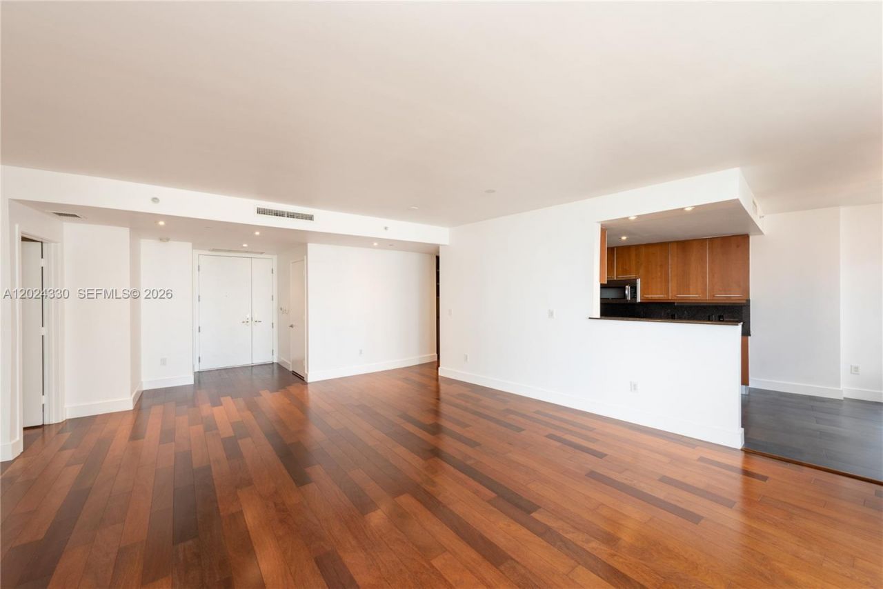 901 Brickell Key Blvd , Unit 2006, Miami, FL 33131 Photo