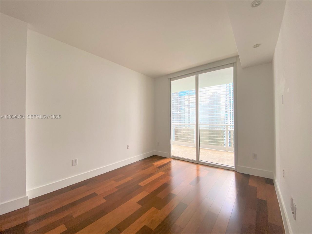 901 Brickell Key Blvd , Unit 2006, Miami, FL 33131 Photo