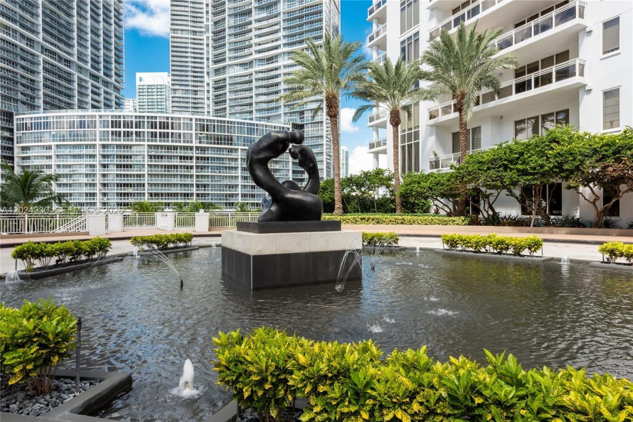 901 Brickell Key Blvd , Unit 2006, Miami, FL 33131 Photo