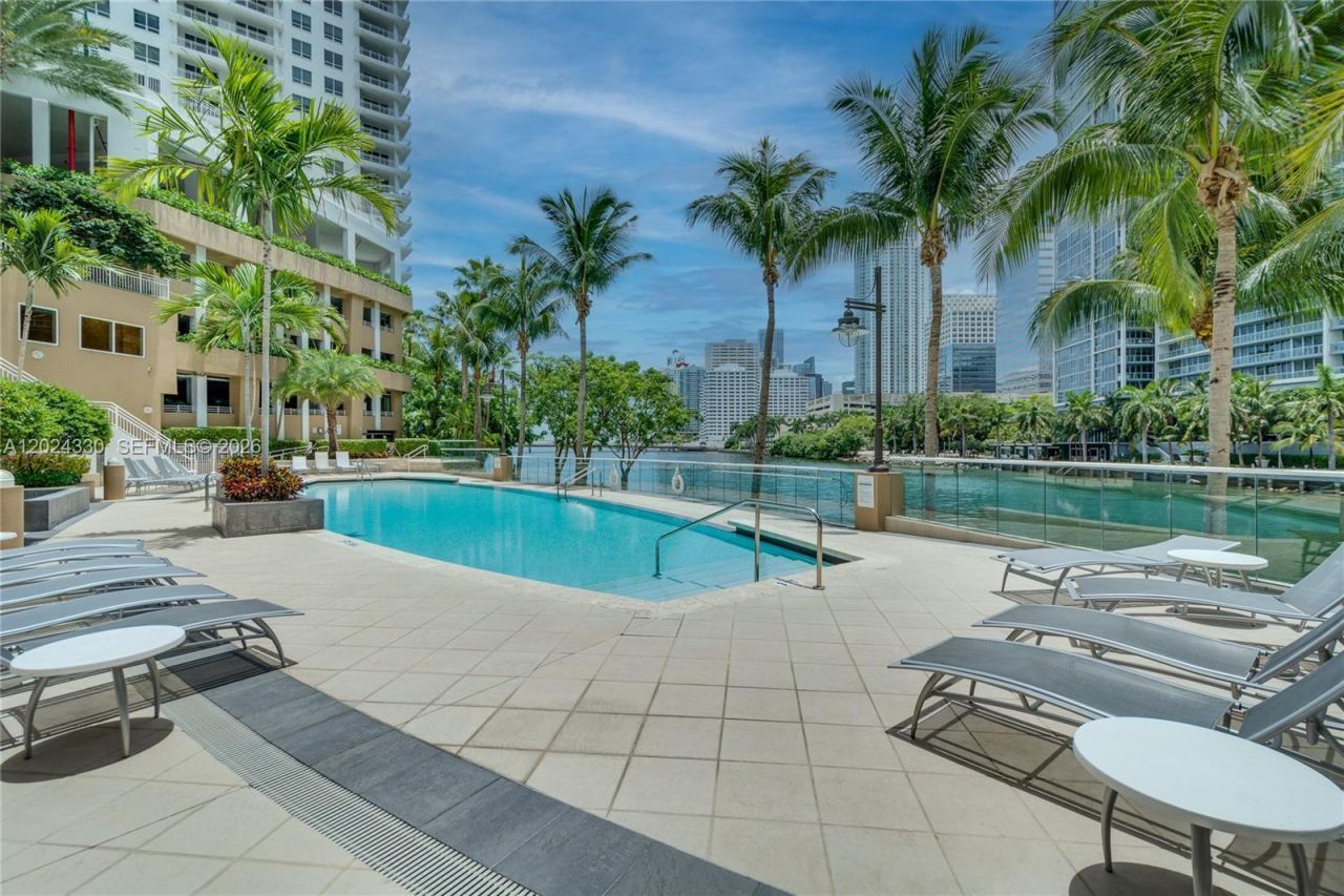 901 Brickell Key Blvd , Unit 2006, Miami, FL 33131 Photo