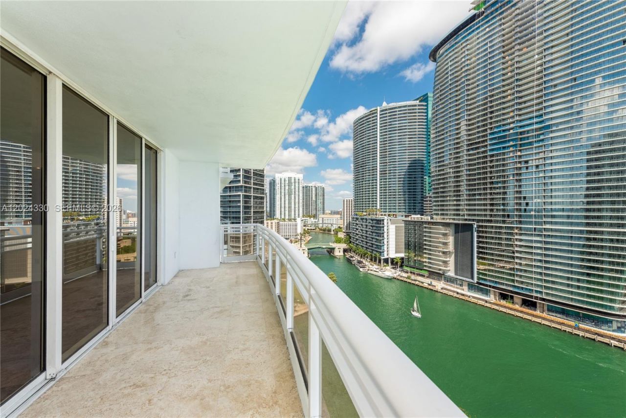901 Brickell Key Blvd , Unit 2006, Miami, FL 33131 Photo