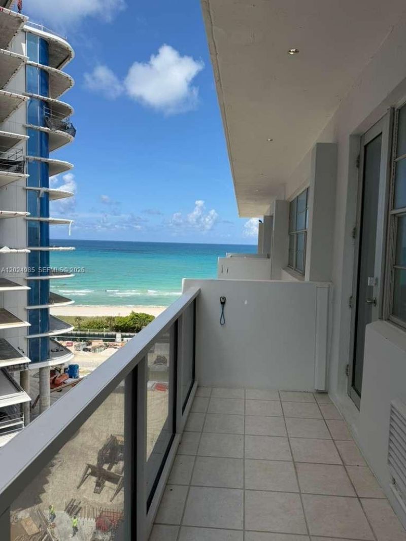 5313 Collins Ave , Unit 1109, Miami Beach, FL 33140 Photo