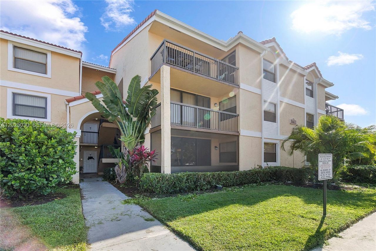 5661 Riverside Dr, Unit 103B7, Coral Springs, FL 33067 Photo