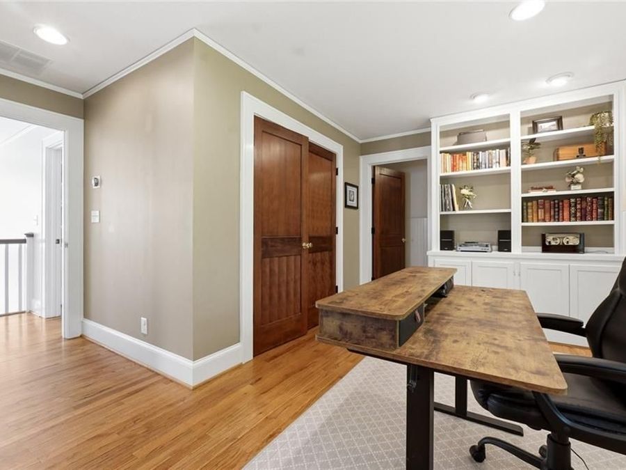 Property Image 17