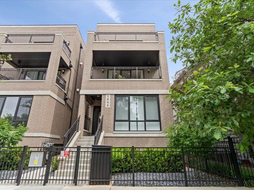 Main Photo