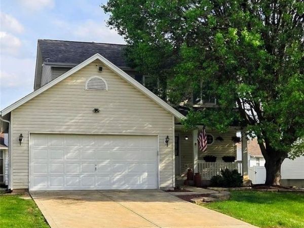 819 Estes Park Drive , St Peters, MO 63376