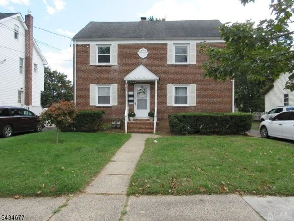 815 2Nd St, Unit 815B, Dunellen, NJ 08812