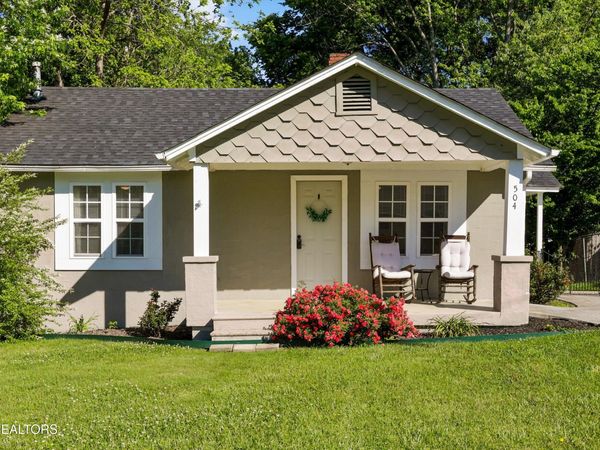 504 Cherokee Ave, Clinton, TN 37716