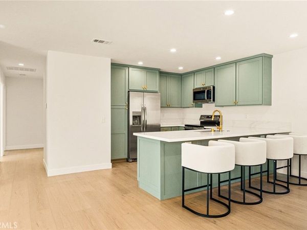 11920 Laurel, Unit A, Whittier, CA 90605