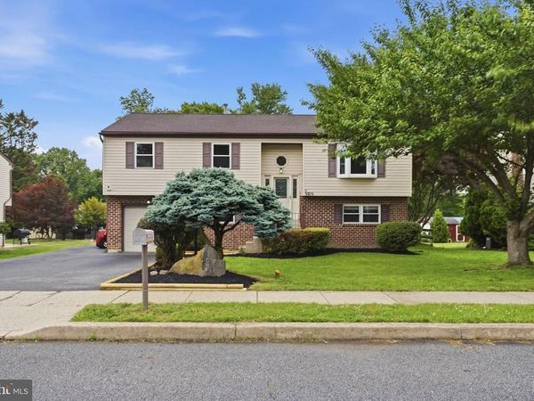 2206 BRIARCLIFF AVENUE , UPPER CHICHESTER, PA 19061