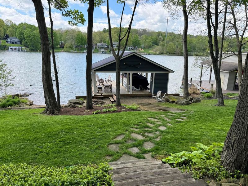 553 Highland Hills Drive, Howard, OH 43028 Photo 3