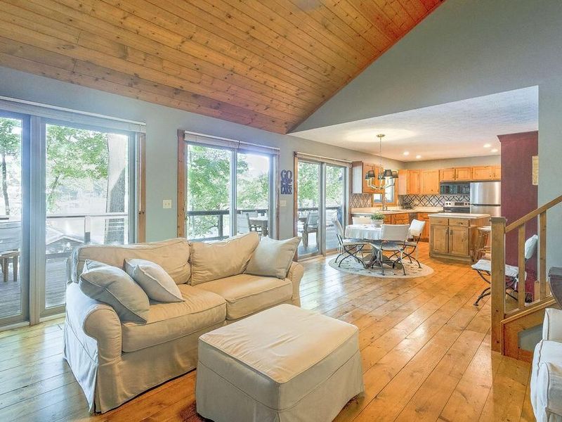 553 Highland Hills Drive, Howard, OH 43028 Photo 8