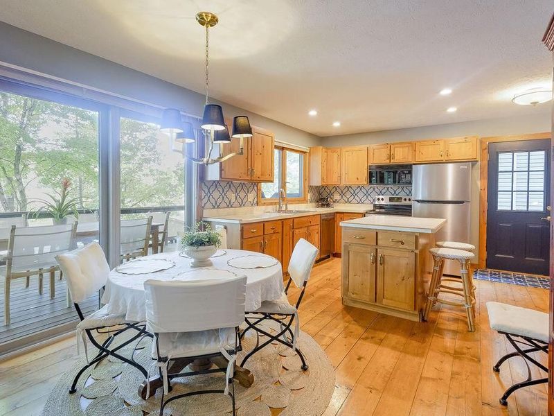 553 Highland Hills Drive, Howard, OH 43028 Photo 9