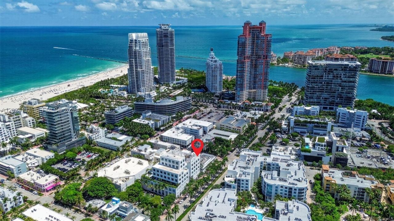 233 1st St , Miami Beach, FL 33139 Photo