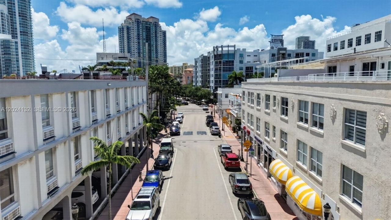 233 1st St , Miami Beach, FL 33139 Photo