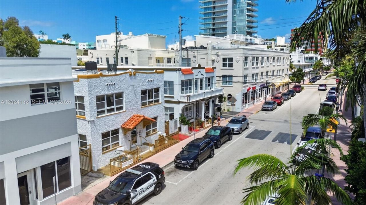 233 1st St , Miami Beach, FL 33139 Photo