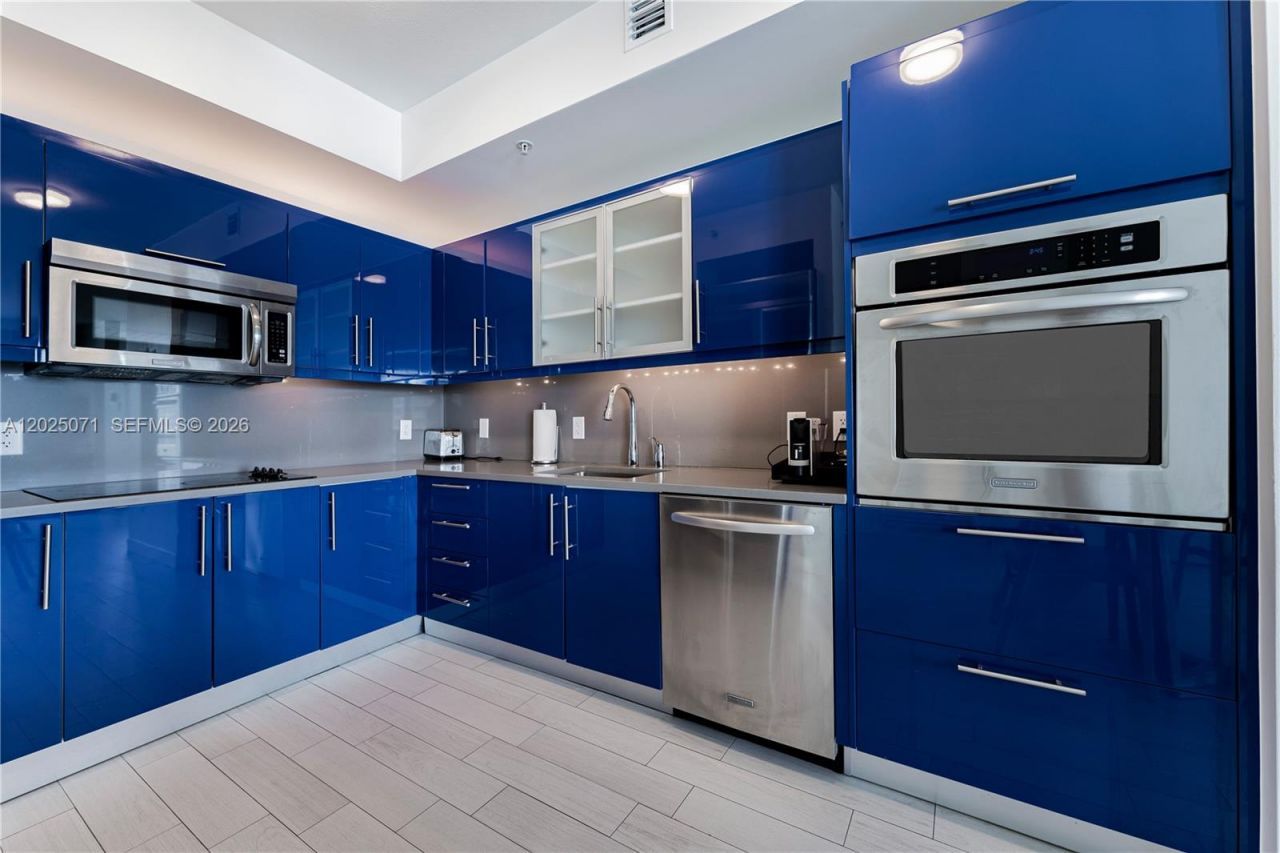 3101 Bayshore Dr , Unit 1402, Fort Lauderdale, FL 33304 Photo