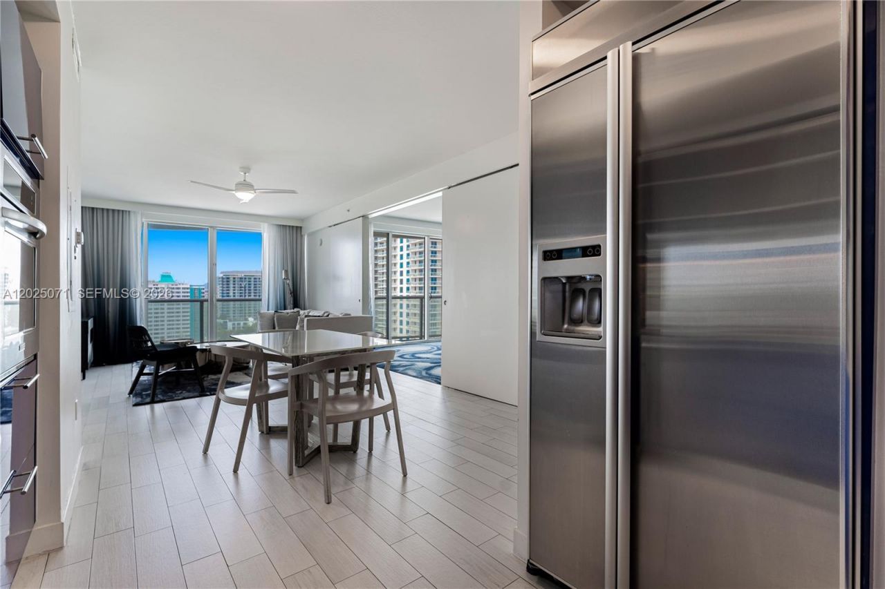 3101 Bayshore Dr , Unit 1402, Fort Lauderdale, FL 33304 Photo