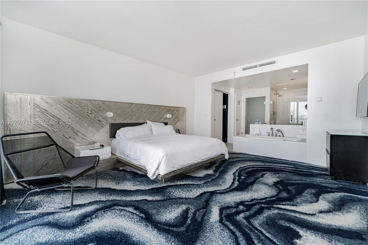 3101 Bayshore Dr , Unit 1402, Fort Lauderdale, FL 33304 Photo