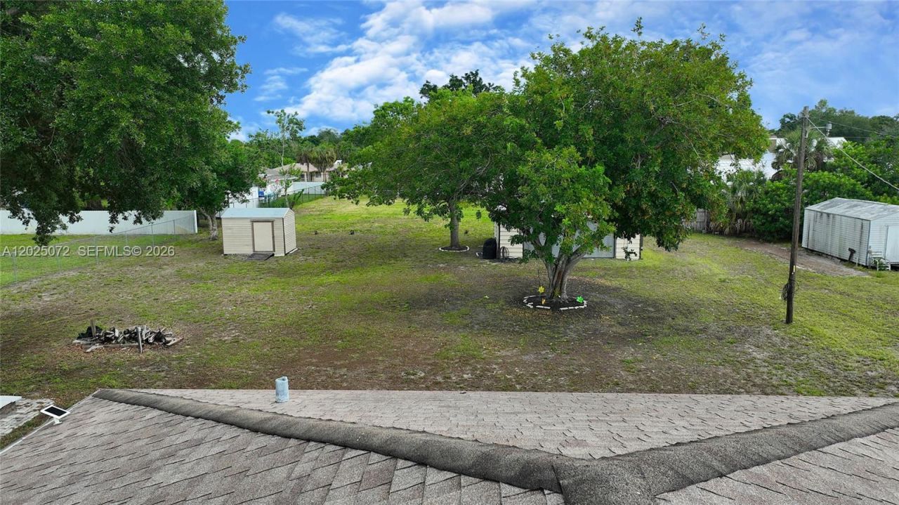 316 North Ave. , Lehigh Acres, FL 33936 Photo