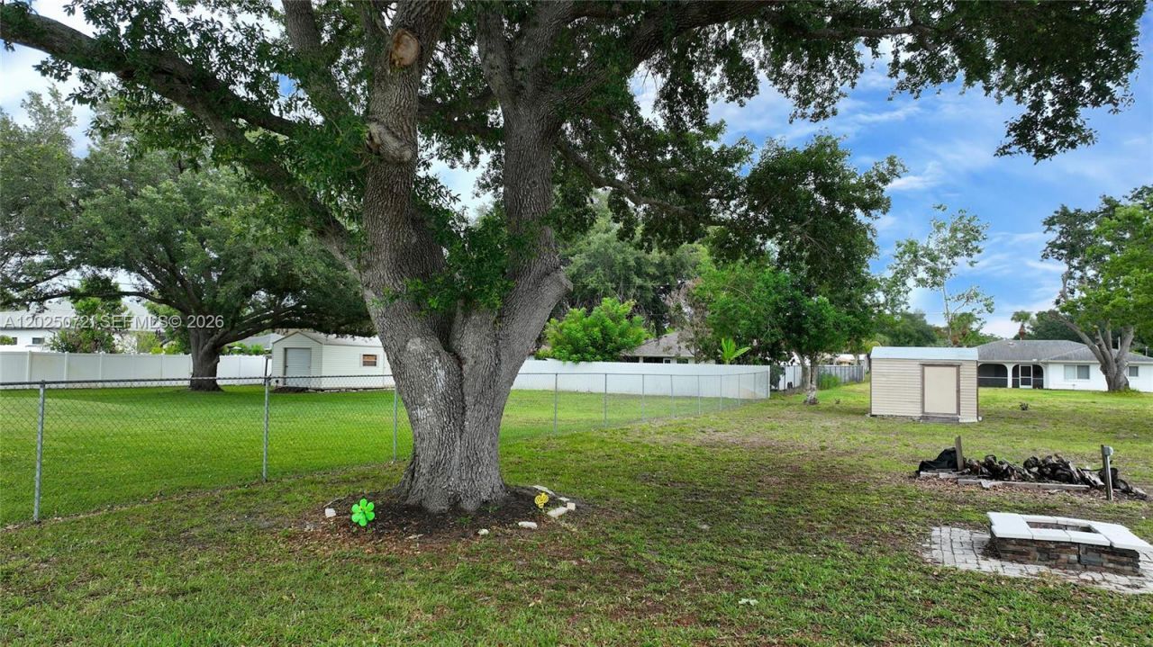 316 North Ave. , Lehigh Acres, FL 33936 Photo