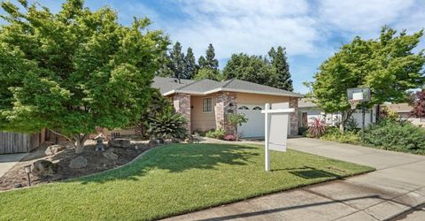 2536 Bayberry Dr, Lodi, CA 95242 Photo