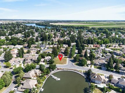 7701 E Shore Dr, Sacramento, CA 95831 Photo