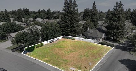 7701 E Shore Dr, Sacramento, CA 95831 Photo