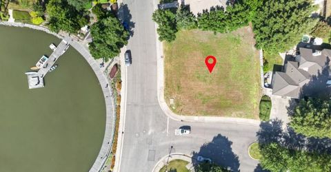 7701 E Shore Dr, Sacramento, CA 95831 Photo