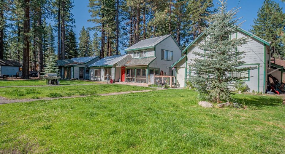 1212 Melba Drive, South Lake Tahoe, CA 96150 Photo