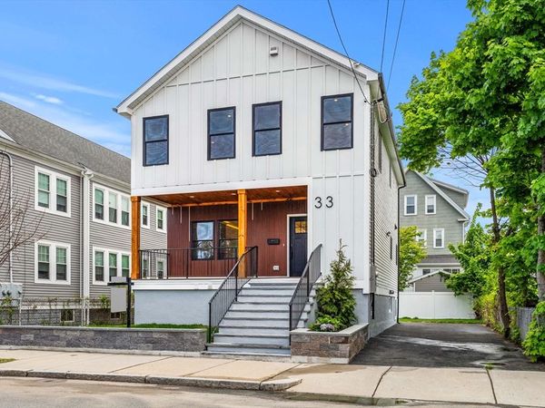33 Blaine St, Malden, MA 02148