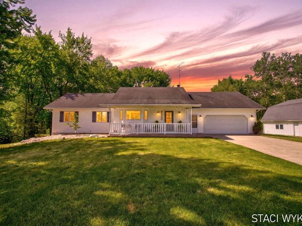 2550 Ranchland Drive SW, Byron Center, MI 49315