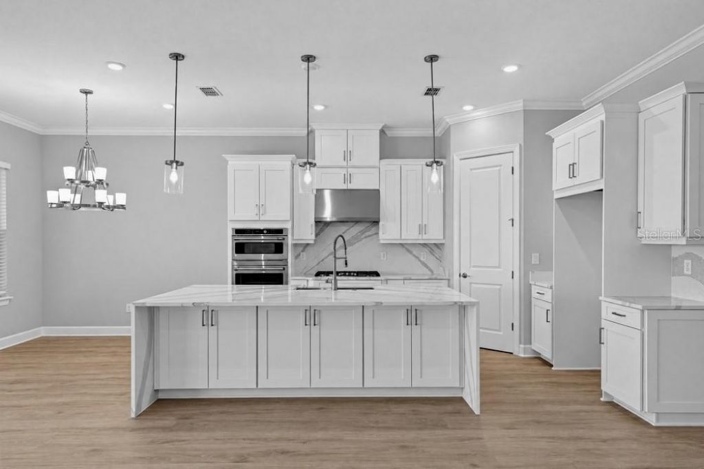 7636 Moonbeam Avenue, Sarasota, FL 34241 Photo