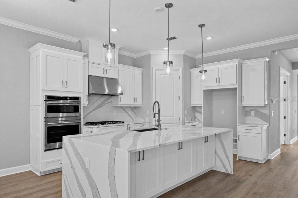 7636 Moonbeam Avenue, Sarasota, FL 34241 Photo