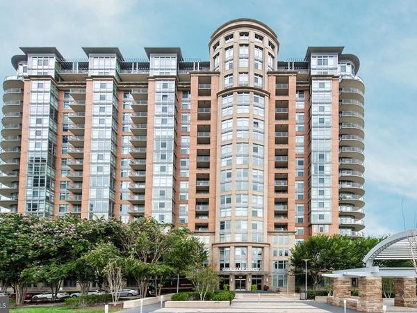 8220 CRESTWOOD HEIGHTS DRIVE , Unit 718, MCLEAN, VA 22102