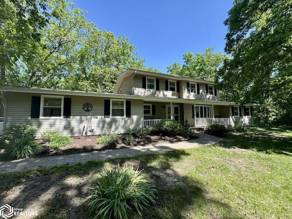 8641 Sycamore Road, Danville, IA 52623
