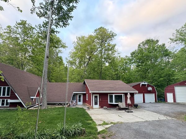 24545 Fairmount Road, Waynesfield, OH 45896