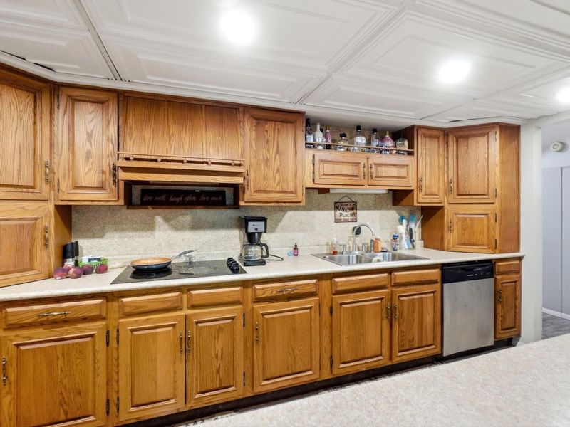 24545 Fairmount Road, Waynesfield, OH 45896 Photo 16