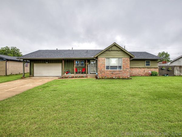 3117 S 88th East Place , Tulsa, OK 74145