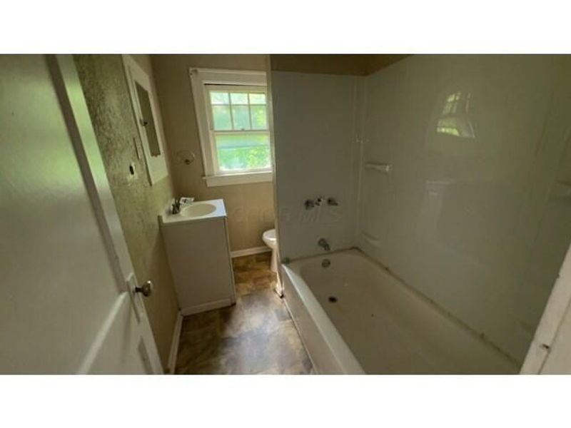 1175 Oakwood Avenue, Columbus, OH 43206 Photo 10