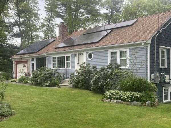 8 Brigantine Ave, Barnstable, MA 02655
