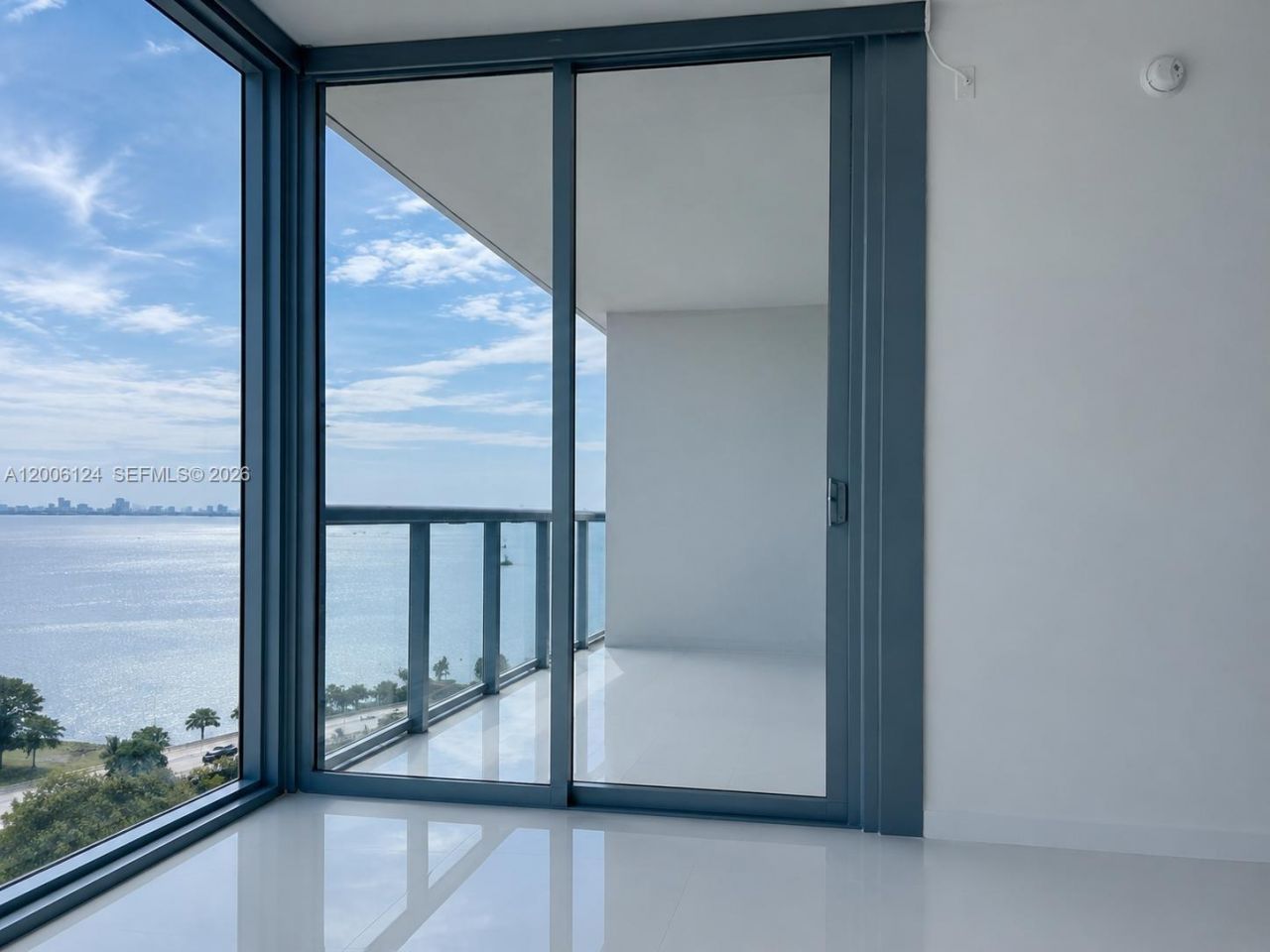 601 NE 36th St, Unit 1404, Miami, FL 33137 Photo