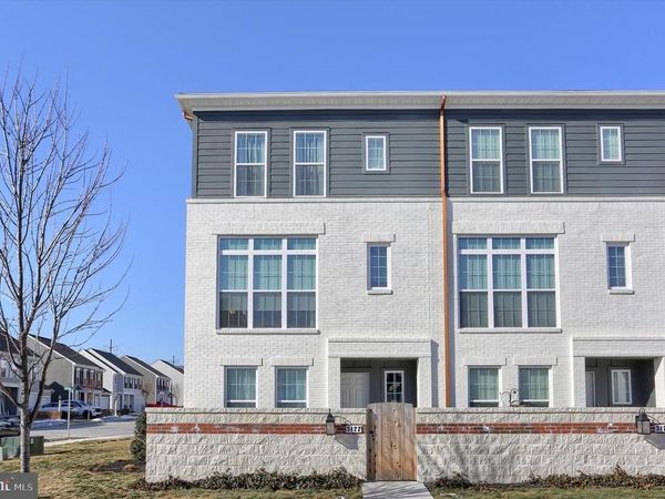 3122 BULLFINCH LANE , MECHANICSBURG, PA 17055