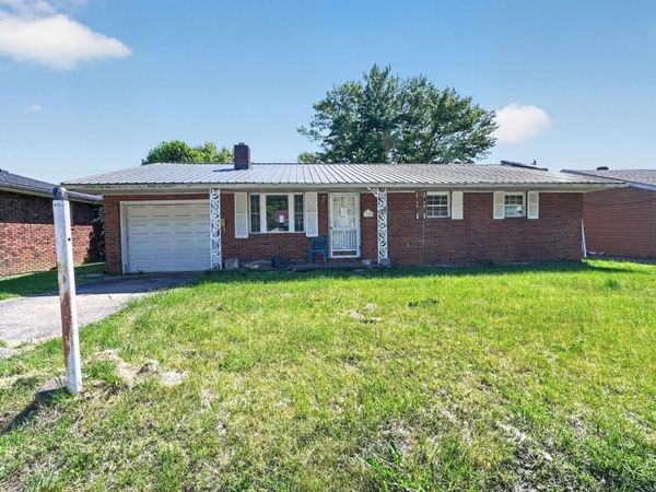 1752 Waldo Drive, Ironton, OH 45638
