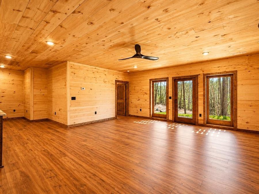 Property Image 62