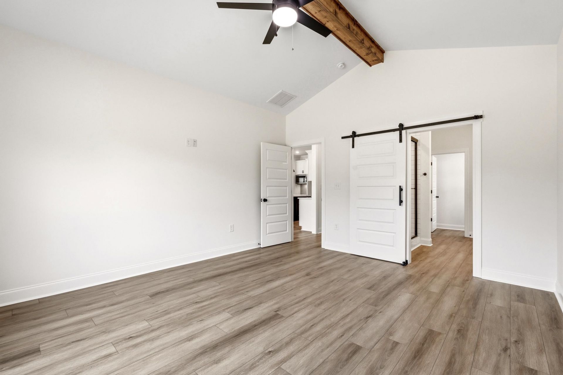 1035 Martin Ln.  Photo 19