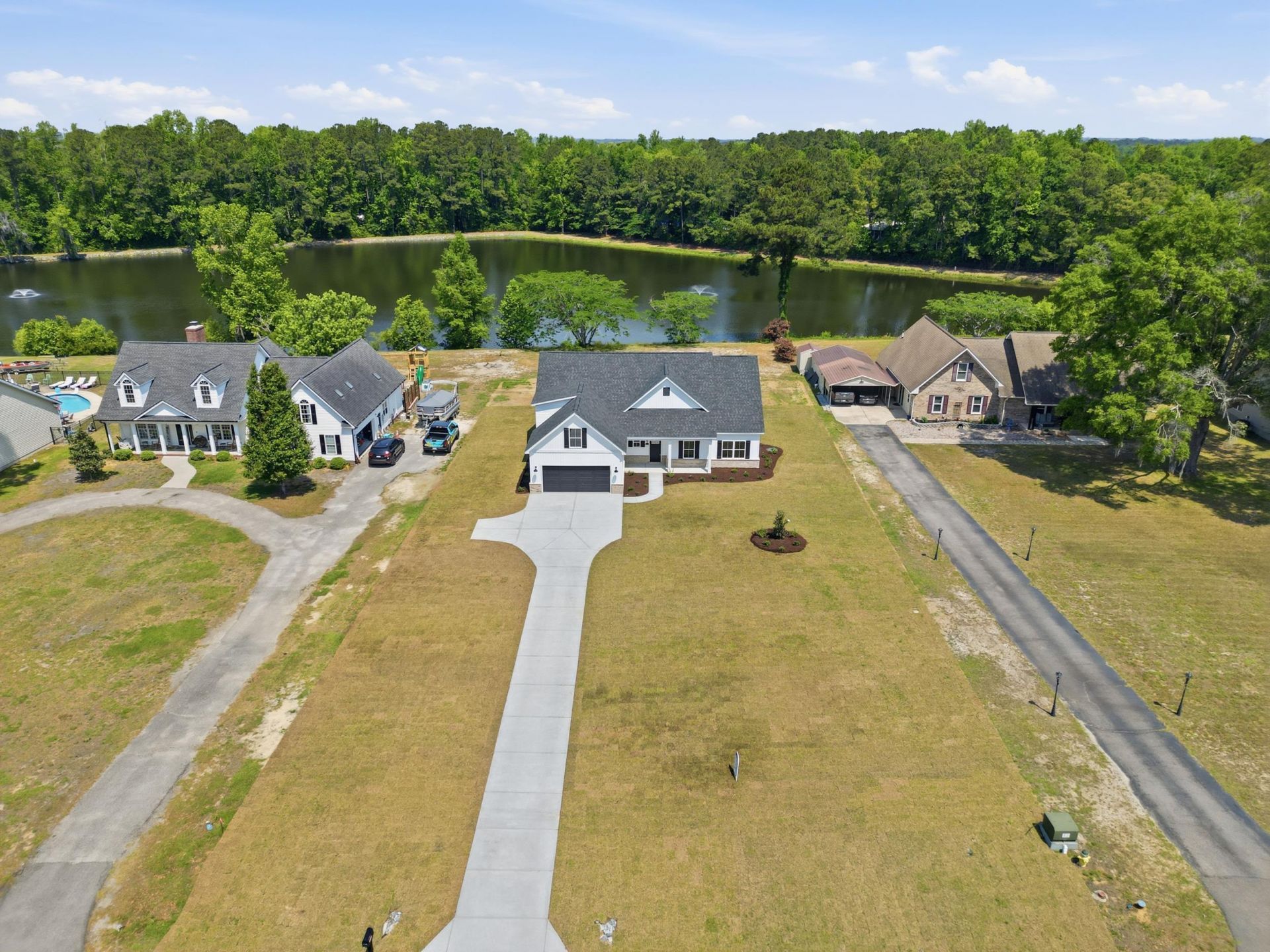 1035 Martin Ln.  Photo 53